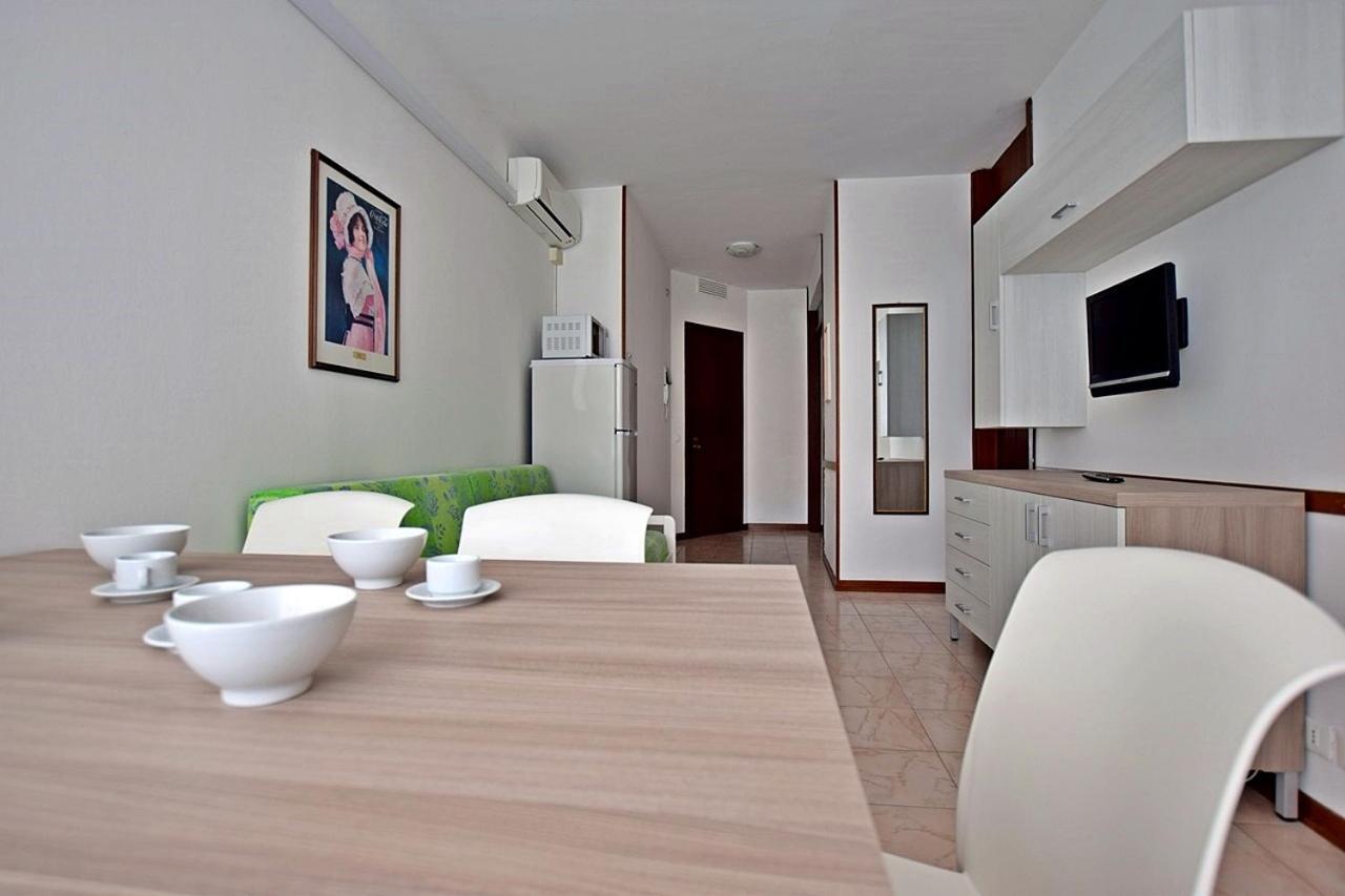 Condominio Luna 1 Линьяно-Саббьядоро Экстерьер фото